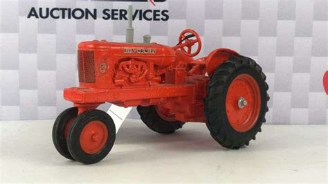 Allis Chalmers Model Wd45 Toy Tractor Res Auction Services