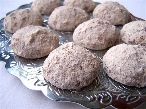 Keyword anise, biscochitos, christmas, keto, keto biscochitos, keto cookies, lard, new mexican, new mexico, whiskey. Chocolate-Filled Mexican Wedding Cookies Recipe - Back to the Cutting Board