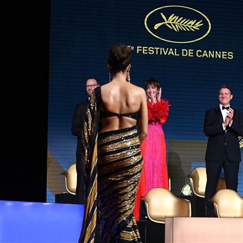 Deepika Padukone Hot Cannes Film Festival Jury Fans Sex Queen Bedroom Design