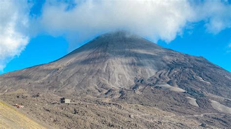 Escalar El Volcán Pacaya En Guatemala Pies Viajeros