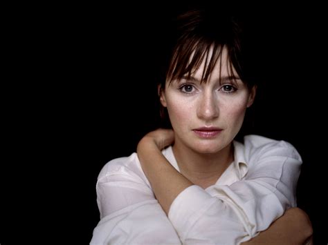 Hot Tv Babe Of The Week：emily Mortimer 天涯小筑