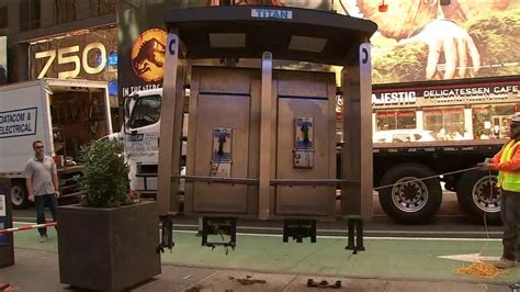 last pay phone in nyc removed from service as city replaces booths with wi fi kiosks abc13 houston