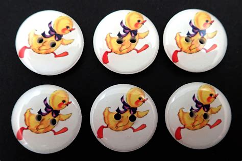 6 Handmade Vintage Duckling Buttons 34 Or 20 Mm Cute Easter Buttons