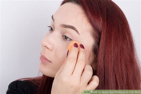 How To Apply Eye Makeup On Fair Skin 9 Steps With Pictures
