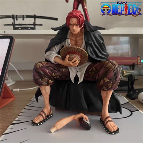 17cm Anime One Piece Figure Akakami No Shankusu Chronicle Master Stars