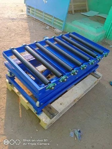 Ms Ratatable Rotation Conveyor Capacity 50 100 Kg Per Feet At Rs