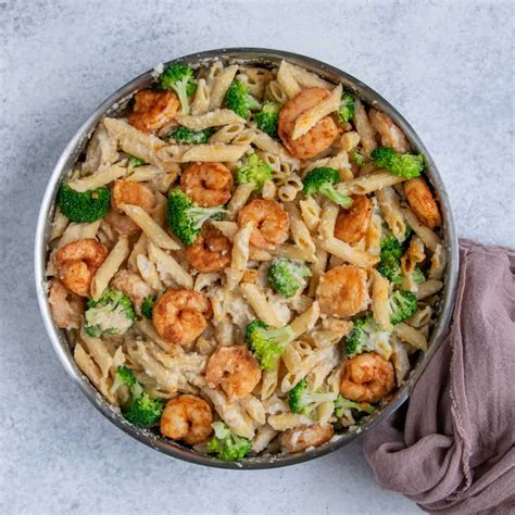 Add parmesan cheese, remove from burner, and stir . Shrimp Alfredo With Cream Cheese And Broccoli - Creamy ...