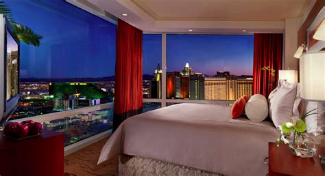 The two bedroom suites in las vegas at mandalay bay include separate living and sleeping areas for plenty of space for everyone. Passion For Luxury : ARIA Sky Suites Las Vegas
