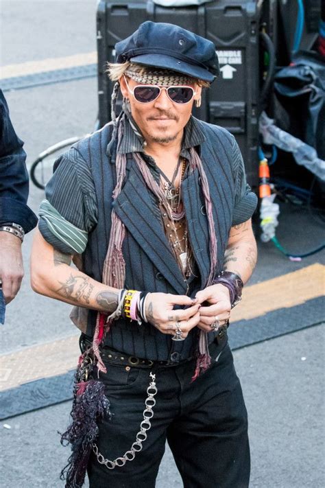 Pin De Manea En Fashion Johnny Depp Fotos De Johnny Depp Johny Depp