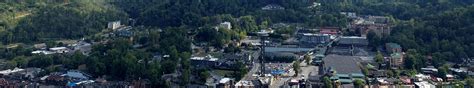 Get your free 2021 vacation guide today! How Far is River Terrace Resort from Downtown Gatlinburg ...