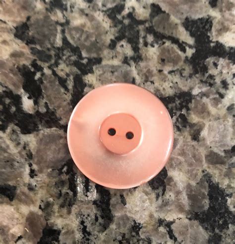 5 Plastic Peach Buttons 1 One Inch Flat 2 Hole Vintage Etsy