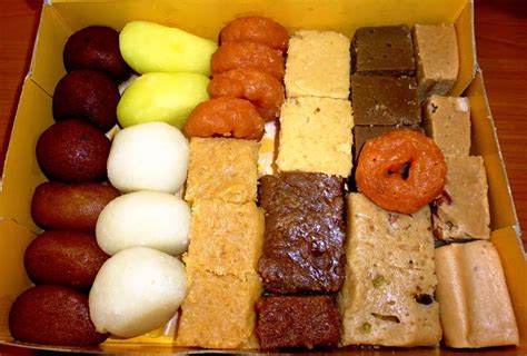 Pakistani Sweets I Love These Pakistani Sweets Indian Dessert Recipes Eating Food Funny