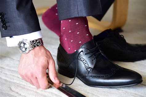 Mens Burgundy Dress Socks With Grey Polka Dots Fit Elite Socks