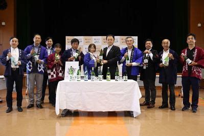 ※1 他府県発表との重複 162 ※2 入院入所を含む ※入院対応可能数：376床、宿泊療養対応可能数：254室. 島根県：9月28日のトピックス（オリジナルラベルの日本酒を ...