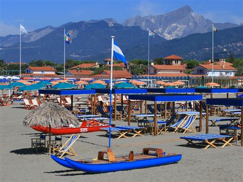 Bagno ideale per adulti e famiglie con bambini, é spiaggia e ristorante. Spiaggia istruzioni per l'uso - Unione Proprietari Bagni ...