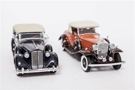 Collection Of Model Cars By Danbury Mint Ebth