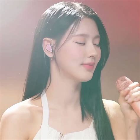 Keinnie💍 On Twitter Yall Dont Get It Im Obsessed With The Way Miyeon Pronunced Boob And Booty