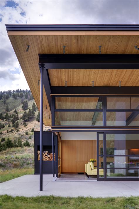 Montana River Bank Modern Sustainable Home Idesignarch