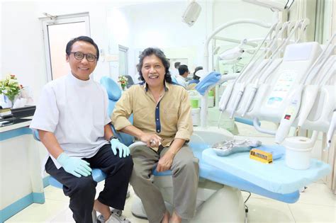 Salah satu klinik gigi yang sangat saya rekomendasikan untuk anda adalah syaify dental. Klinik Gigi Jogja (Syaify Dental Yogyakarta) - Klinik Gigi ...