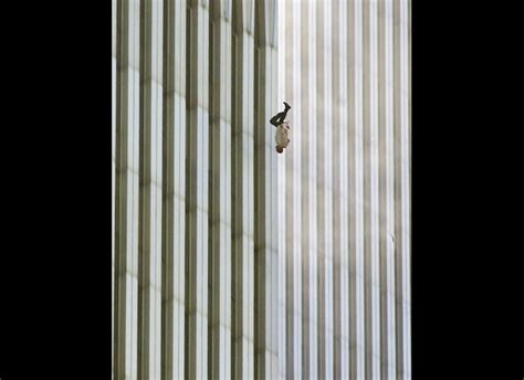 Falling Man Photographer Richard Drews 911 Photography