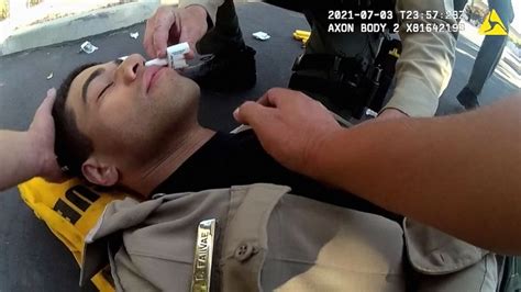 Sheriffs Deputy Overdoses After Exposure To Fentanyl During Arrest