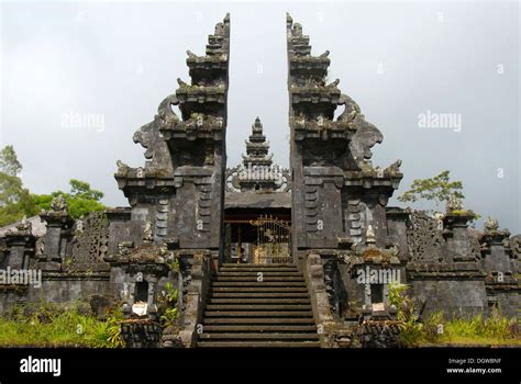 Balinese Hinduism Sanctuary Stairs Split Gate Candi Bentar Stock