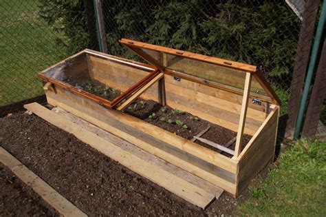 Fácil de construir pasos de jardinería de marco frío de bricolaje