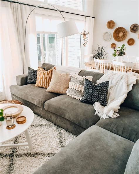 Beautiful Living Room Decor And The Best Basket Wall Inspo