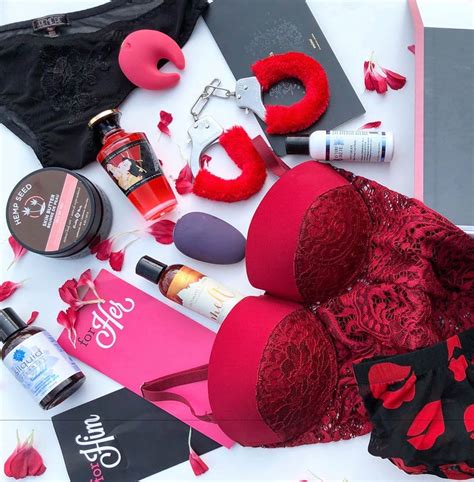Best Adult And Sex Subscription Boxes In 2020 Hello Subscription