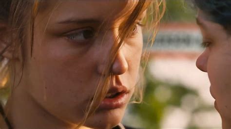 Blue Is The Warmest Color Review Modern Thrill