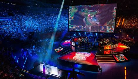 Esports Essentials League Of Legends And The Rise Of Moba Esports