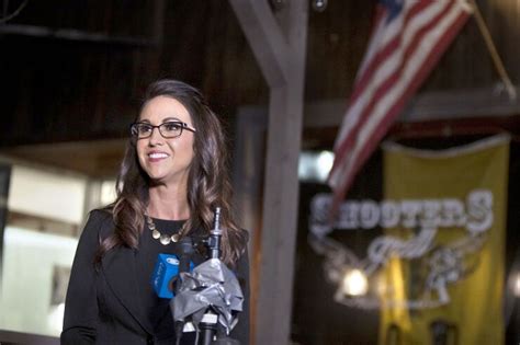 Lauren Boebert Gop Colorado Congresswomans Gun Themed Cafe Closes