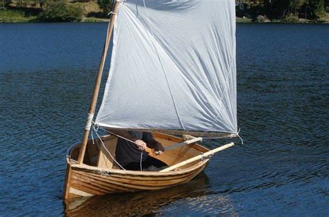Lapstrake Sailing Dinghy ~ Plans For Boat