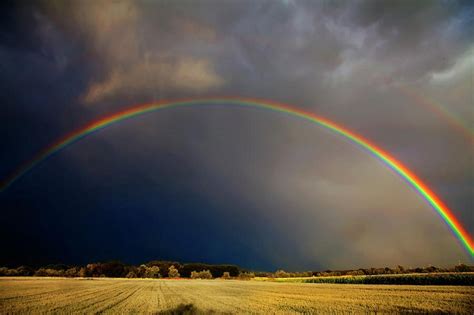30 Beautiful Examples Of Rainbow Photography