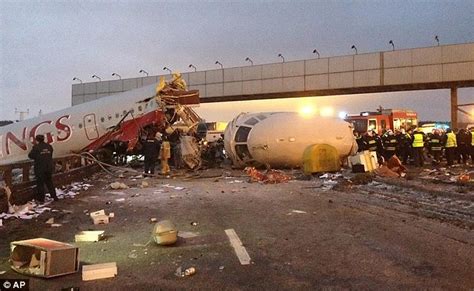 Moscow Plane Crash Four Killed As Passenger Jet Overshoots Airport