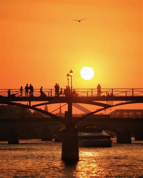 Les Plus Beaux Couchers De Soleil De Paris Paris Secret