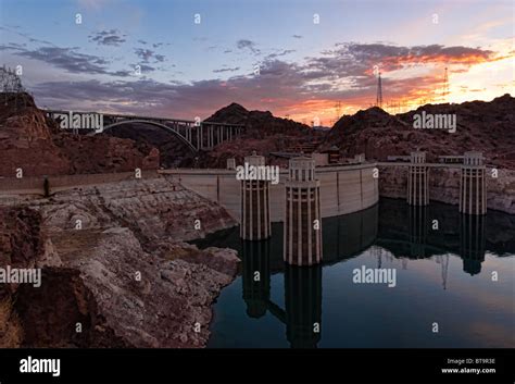 Hoover Dam And Completed Hoover Dam Bridge At Sunset Stock Photo Alamy
