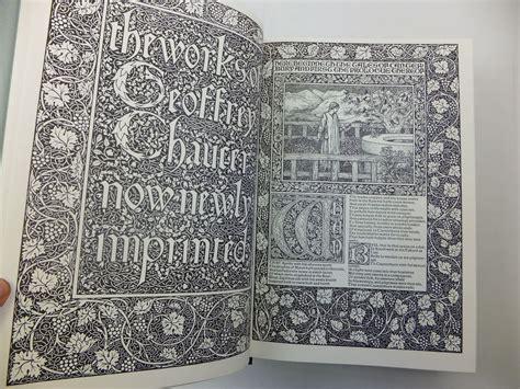 The Works Of Geoffrey Chaucer Written By Chaucer Geoffrey Stock Code