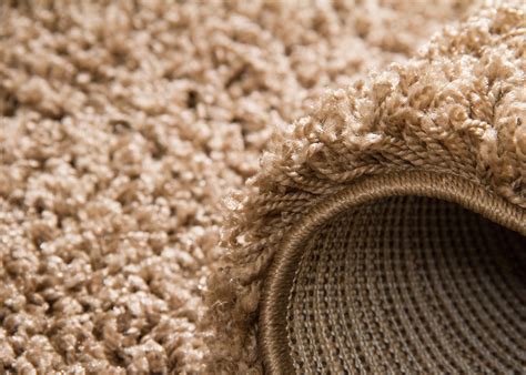 Some have long skinny fibers, while others have shorter thicker fibers. SHAGGY RUG HAPPY XL THICK SOFT PILE SMALL EXTRA LARGE NEW NON-SHEDDING CARPETS | eBay