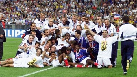 Nos oito jogos anteriores, haviam sido registradas oito vitórias francesas. França da Eurocopa enterra mito de time 'negro-branco ...