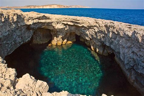 Que vous veniez vivre, travailler ou étudier en malte, notre guide vous aidera à vous installer aussi rapidement que possible. CORAL LAGOON. Malte - Malta a Vela