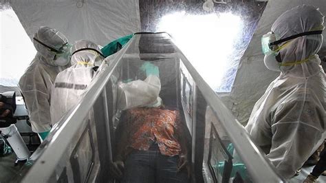 Aside from the new ebola outbreak, health authorities in congo are also battling to contain the coronavirus, which is also concentrated in the country's western region. DR Congo confirms new Ebola case