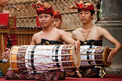 Foto Sejarah Gamelan Bali Cara Memainkan Fungsi Dan Suara Yang