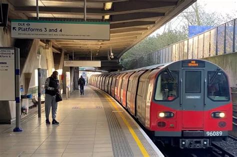 London Underground Tfl Announces Night Tube To Return To Jubilee Line