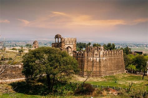 Top 10 Historical Places In Pakistan That You Must Visit Urdu Wisdom