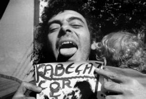 Glauber rocha foi um cineasta controvertido e incompreendido no seu tempo, além de ter sido patrulhado tanto pela direita como pela esquerda brasileira. A arte revolucionária em Glauber Rocha - (En)Cena - A ...