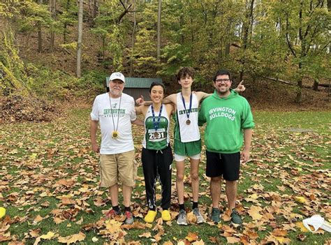 Cross Country Runners Head To States The Paw Print