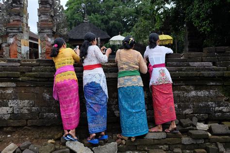 how to attend bali s temple ceremonies