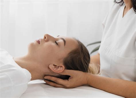 indian head massage amanda helliwell therapies