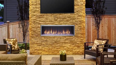 Lanai Outdoor Gas Fireplace Heat And Glo